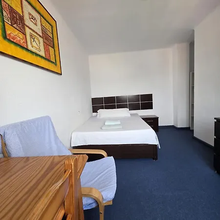 홈스테이 Privada Centro Cerca Tren Maria Zambrano Y Playa Muy Buena Conexion Wifi